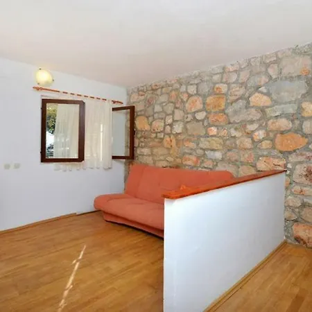 Studio Ivan Dolac 17778b Jelsa (Hvar)