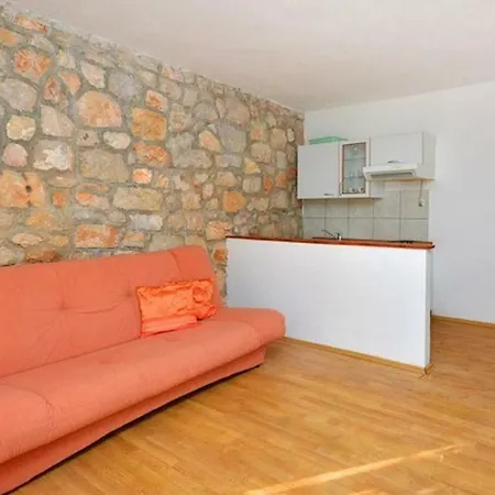 Studio Ivan Dolac 17778b * Jelsa (Hvar)